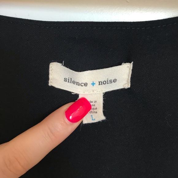 Silence + Noise (UO) cut-out dress - Picture 5 of 7